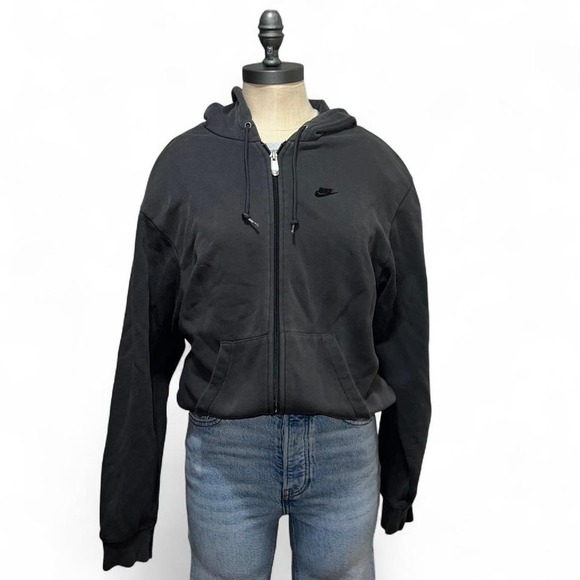 Nike Tops - Carhartt relaxed fit cargo pants